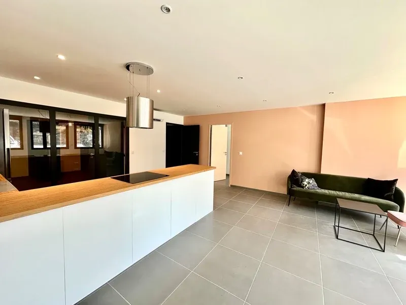 Immeuble 4 pièces 90 m² - Photo 1