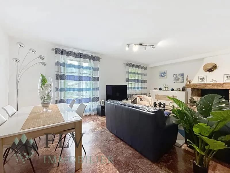 Immeuble 10 pièces 400 m² - Photo 1