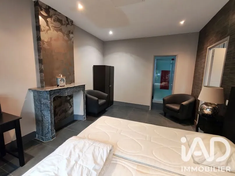 Immeuble 175 m² - Photo 1