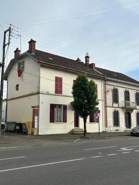 Immeuble de rapport 15 pièces 300 m² - Photo 1