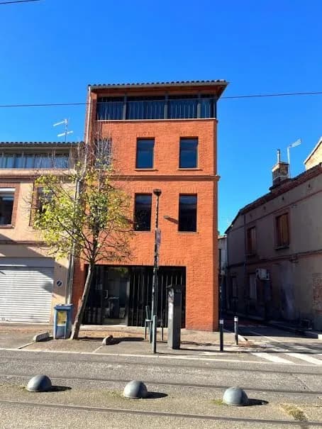 Immeuble 258 m² - Photo 1