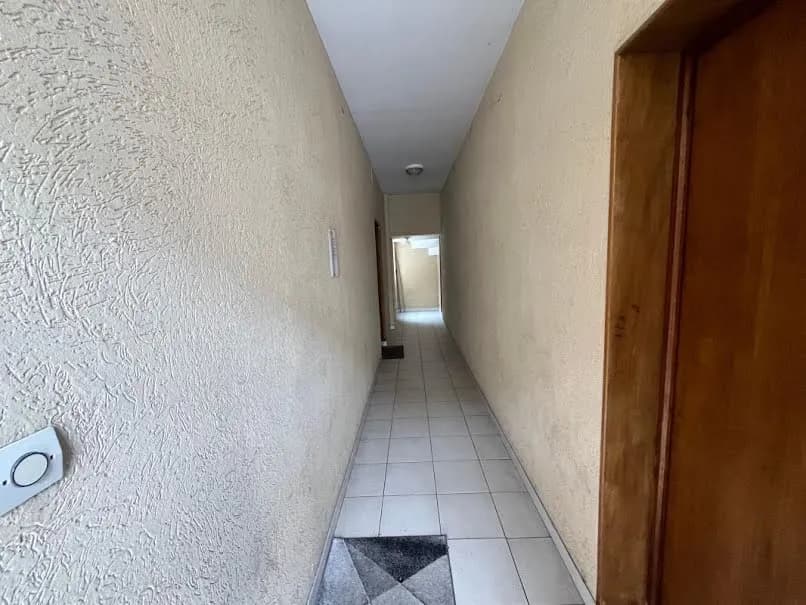 Immeuble 8 pièces 200 m² - Photo 1