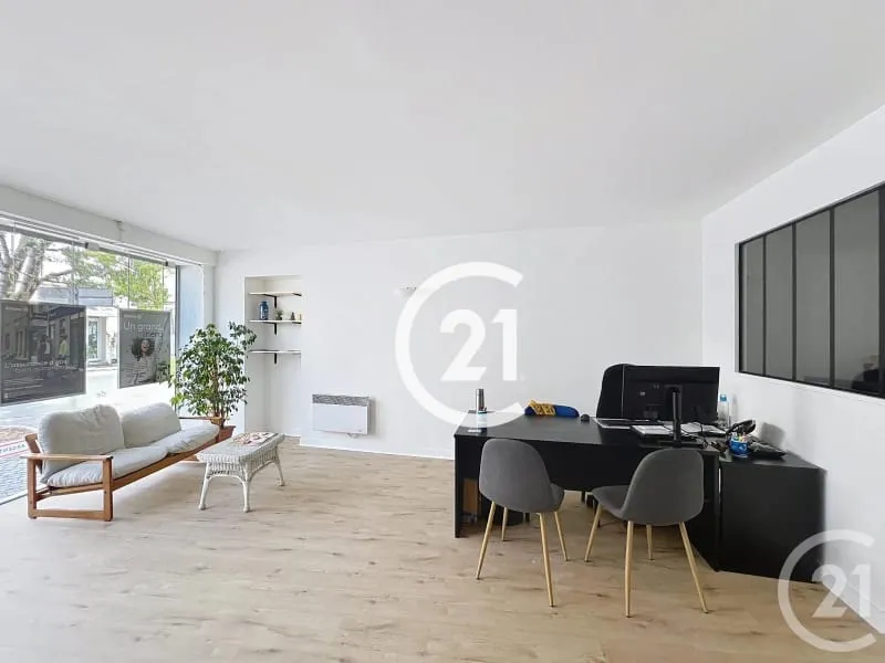 Immeuble de rapport 12 pièces 317 m² - Photo 1