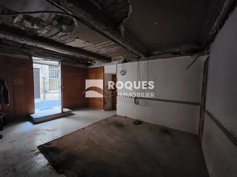 Immeuble 78 m² - Photo 1
