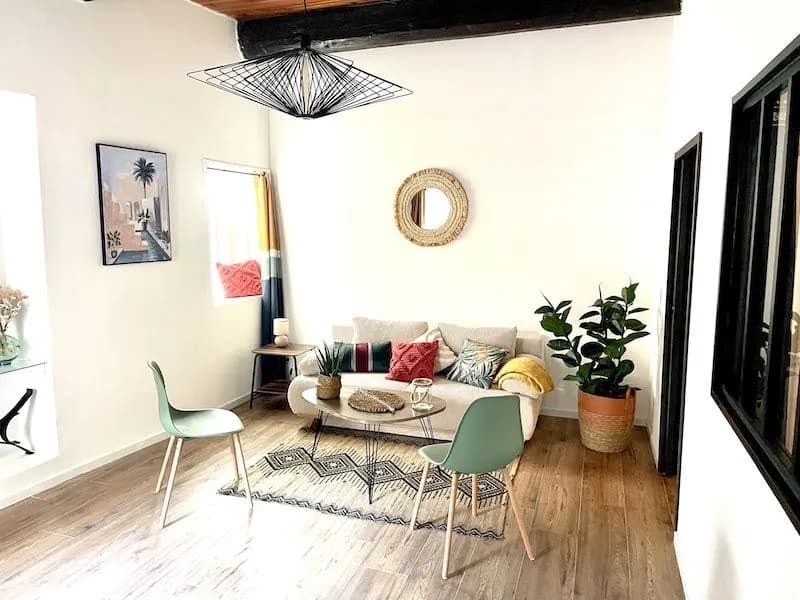 Immeuble de rapport 2 pièces 200 m² - Photo 1
