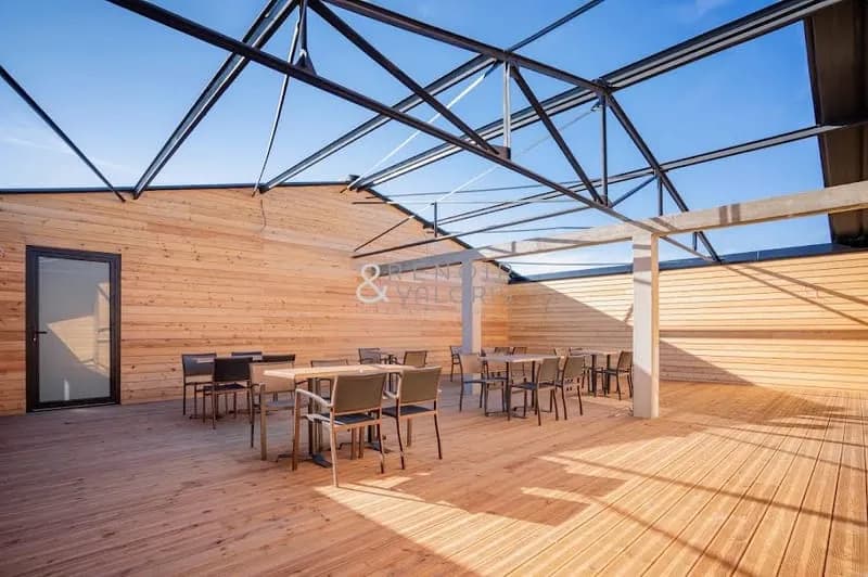 Immeuble 1150 m² - Photo 1