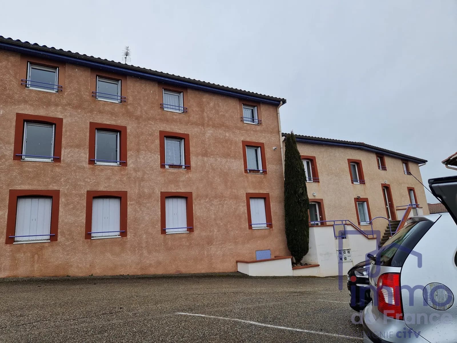 Immeuble 345 m² - Photo 1