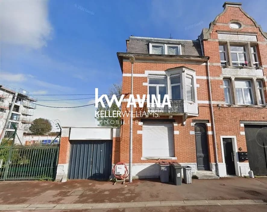 Immeuble 299 m² - Photo 1