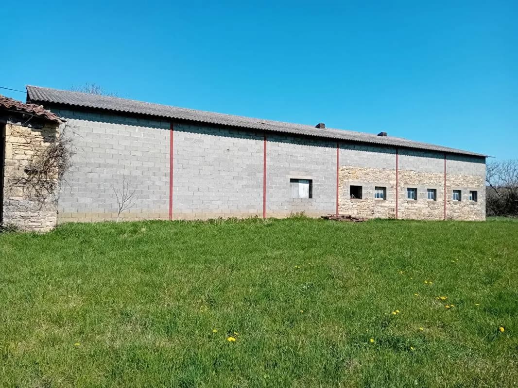 Immeuble 480 m² - Photo 1