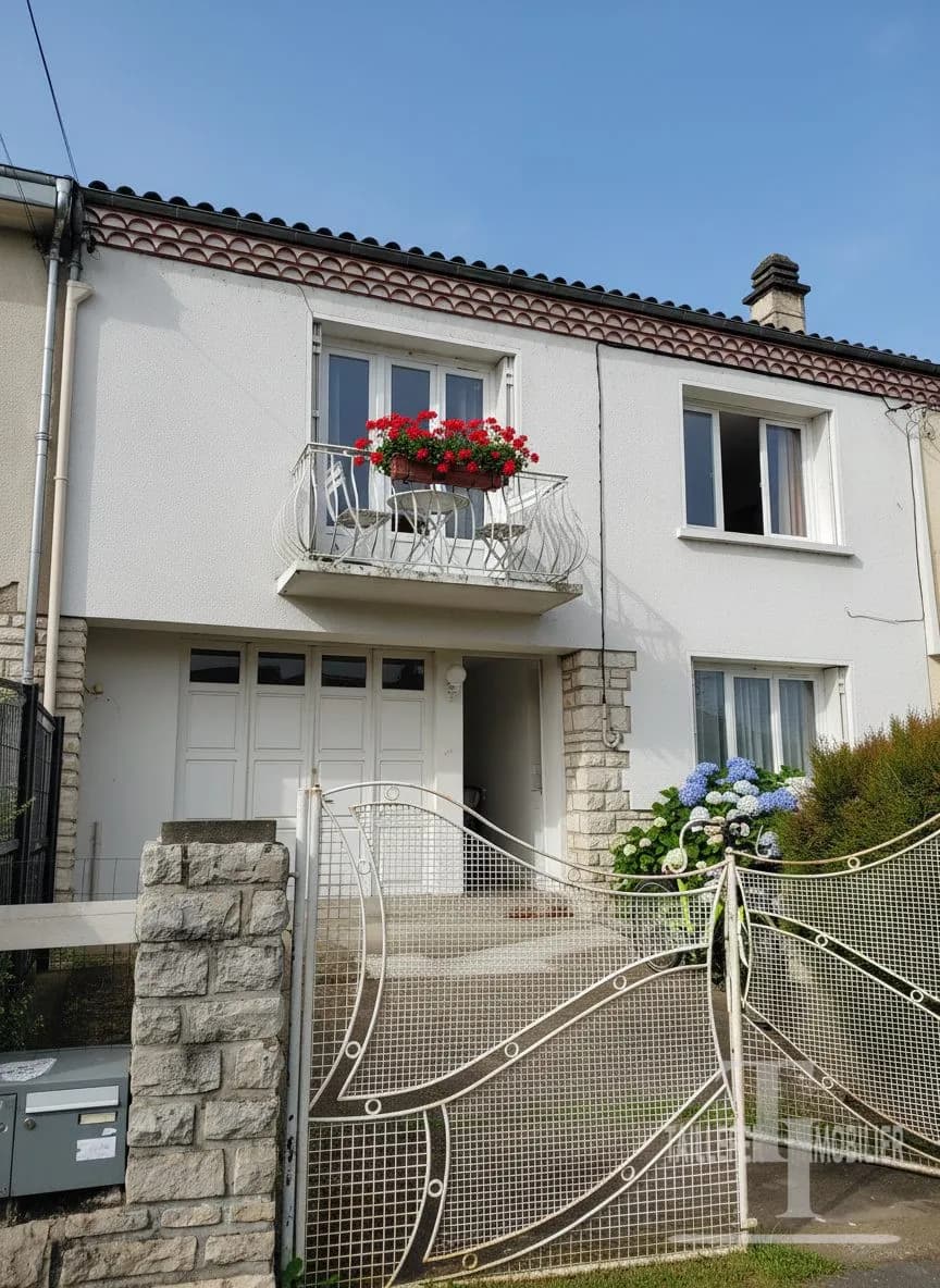 Immeuble 98 m² - Photo 1