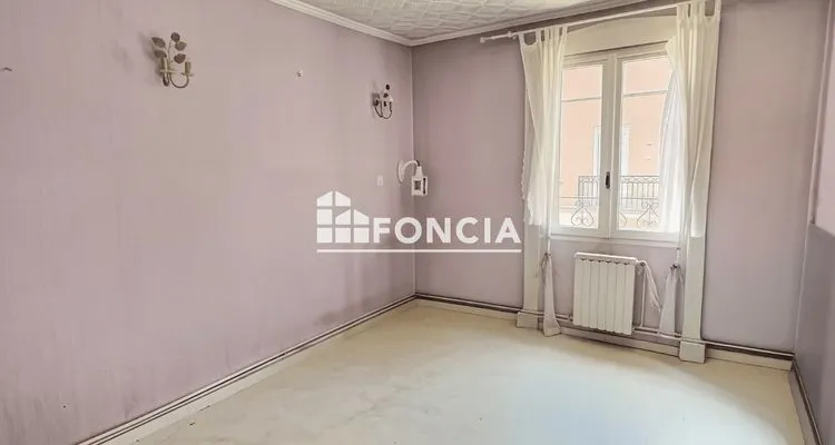 Immeuble 170 m² - Photo 1