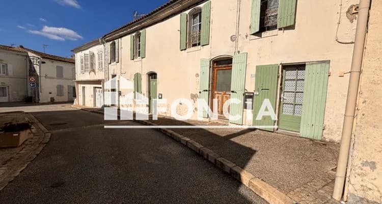 Immeuble 180 m² - Photo 1