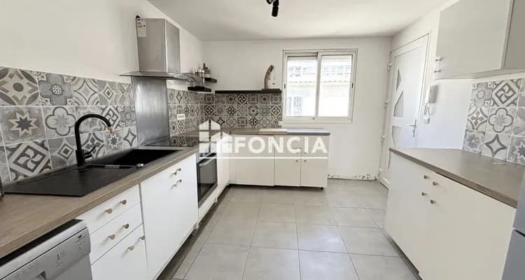 Immeuble de rapport 5 pièces 172 m² - Photo 1