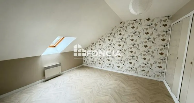Immeuble de rapport 8 pièces 135 m² - Photo 1