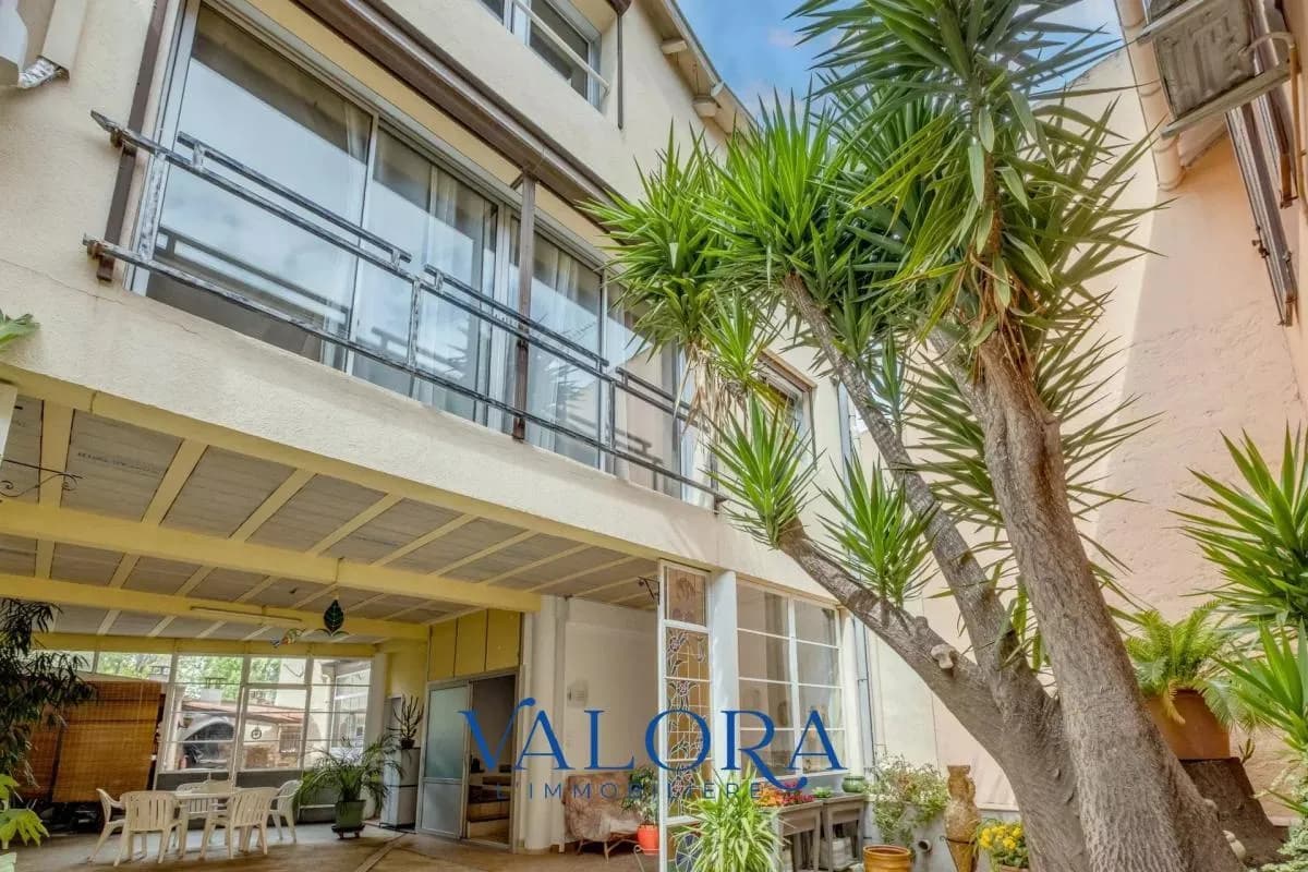 Vends immeuble - Photo 1