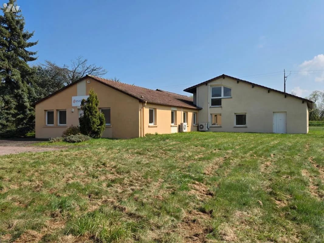 Vends immeuble - Photo 1