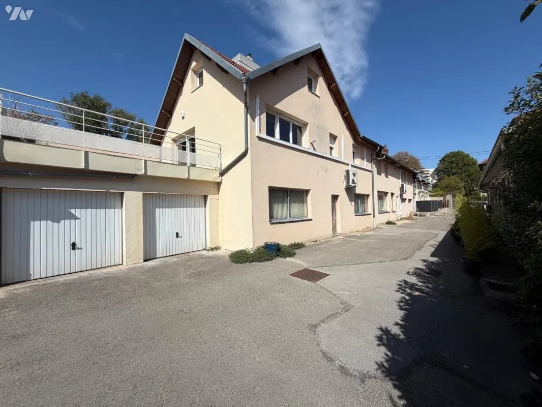 Vends immeuble - 297 m² - Besançon 25000 - Photo 1