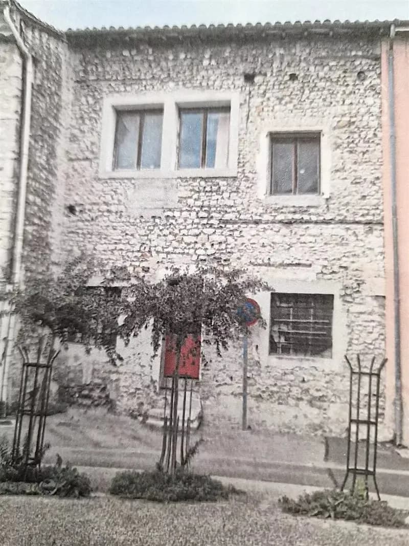 Immeuble A Renover pour 6 appartements et un comemrce - Photo 1