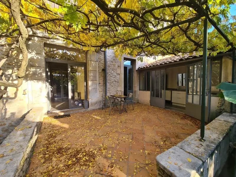 Immeuble De Rapport Composé D'un Bureau, Et 4 Logements - Photo 1