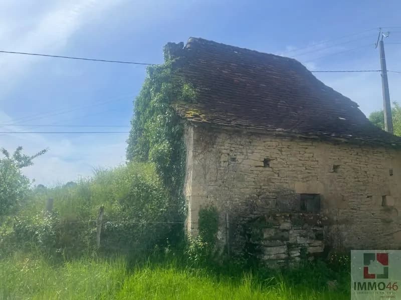 Ensemble immobilier à restaurer - Photo 1