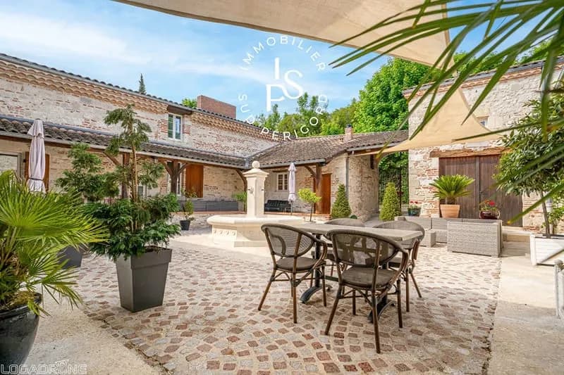 Ensemble immobilier sur les hauteurs de Penne d'Agenais - Photo 1