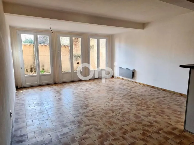 Investissement locatif : T2 opérationnel + plateaux à aménager - Centre de Plaisance - Photo 1