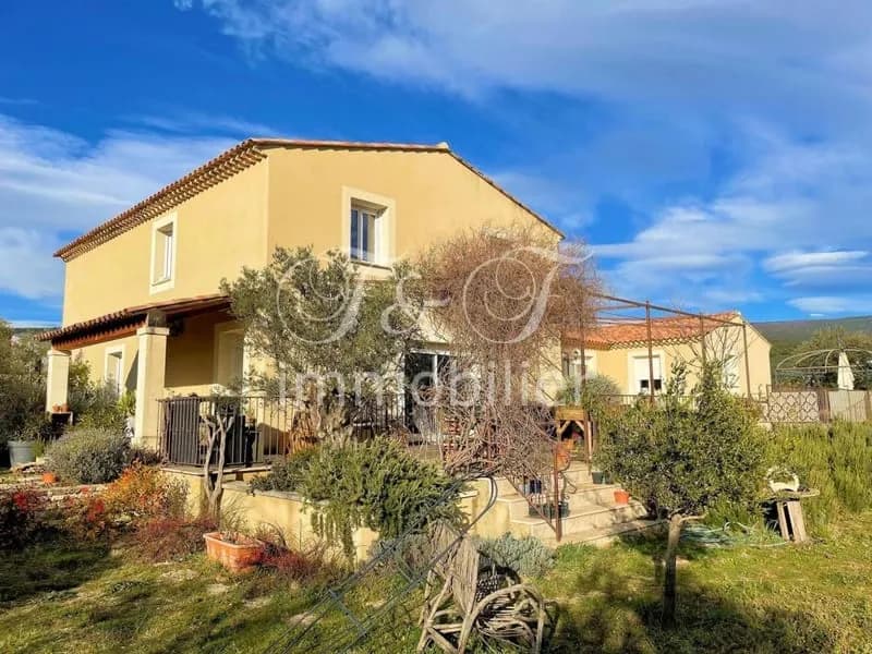 Ensemble immobilier avec vue - Photo 1