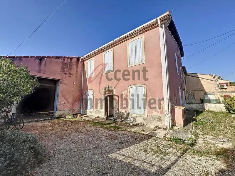 Cabannes : Ensemble immobilier - Photo 1