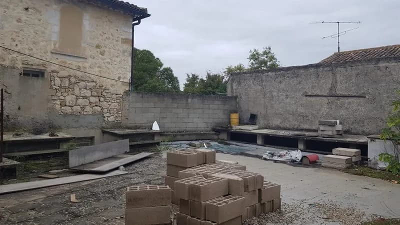 Immeuble 640 M2 - Photo 1