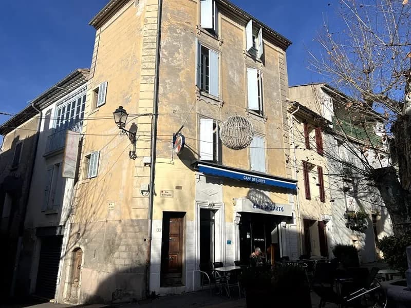 Immeuble de rapport au coeur du village médiéval de Volonne ? Idéal investisseur - Photo 1