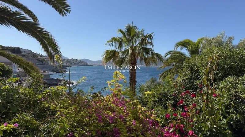 À vendre - Maison à rénover avec jardin, vue mer et garage - Malmousque Marseille 7ème (13007) - Photo 1