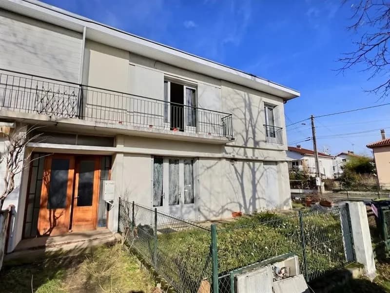 Maison d'env. 150M² divisée en 2 appartements T4 et T3 proche centre de Bergerac (24100) - Photo 1