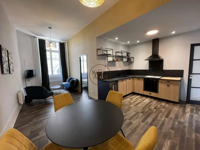 Immeule de rapport d'env. 118m² - Plateau d'Angoulême - Photo 1
