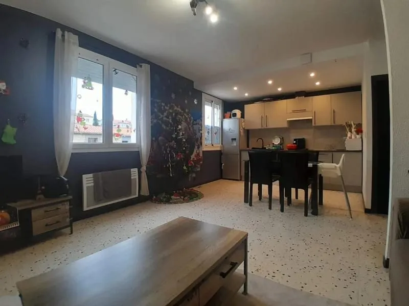 Immeuble de rapport avec garages à Estagel - Photo 1