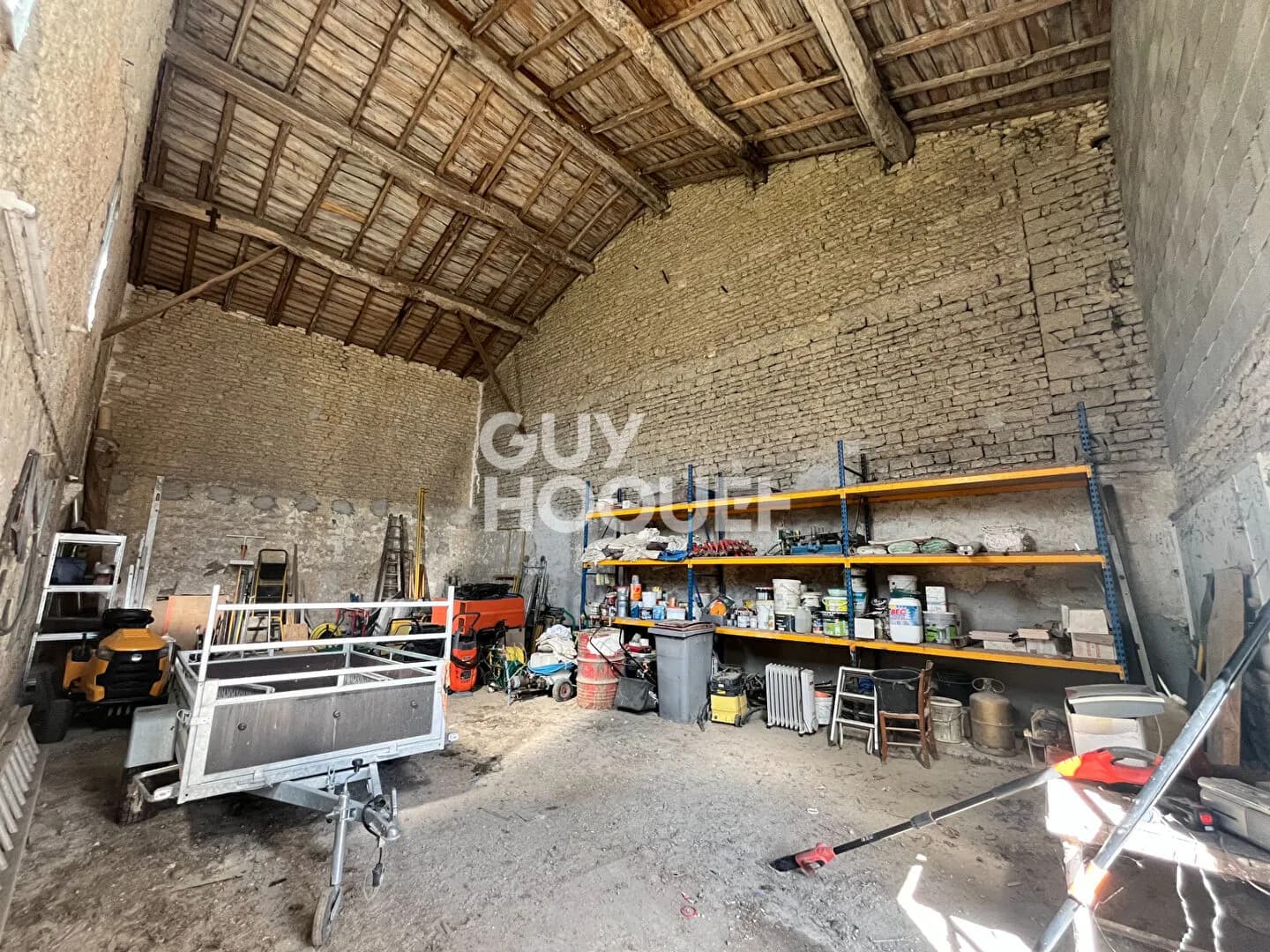 Ensemble Immobilier à Fort Potentiel - Mauzé-sur-le-Mignon (79) - Photo 1