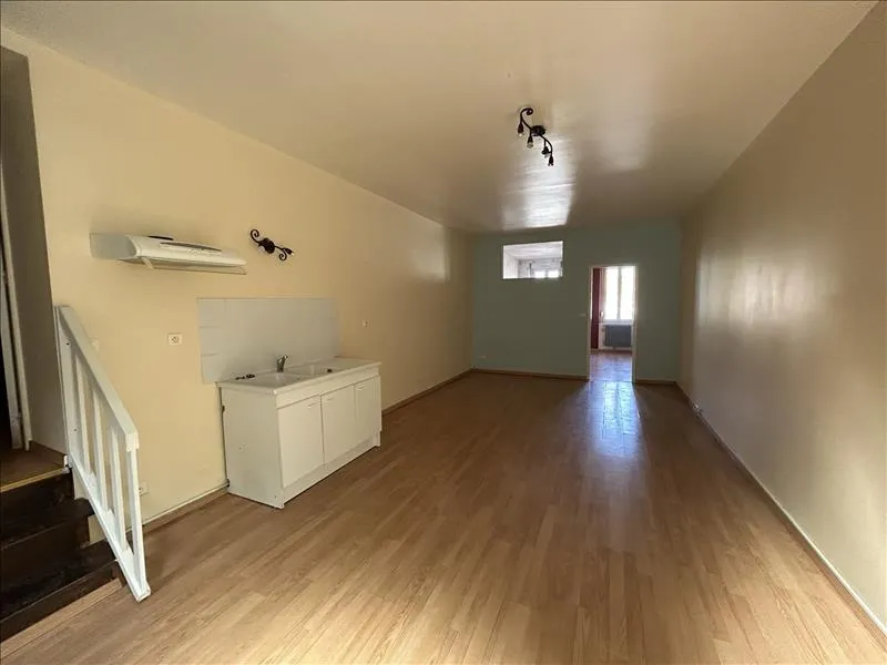 Immeuble 200 m² - Photo 1