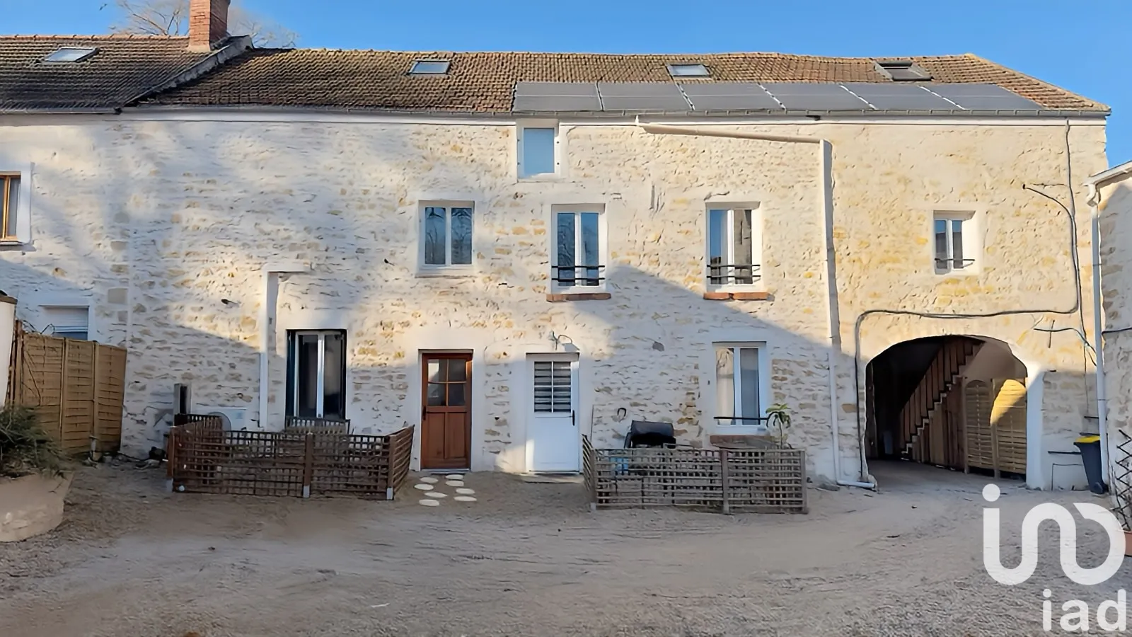 Immeuble 229 m² - Photo 1