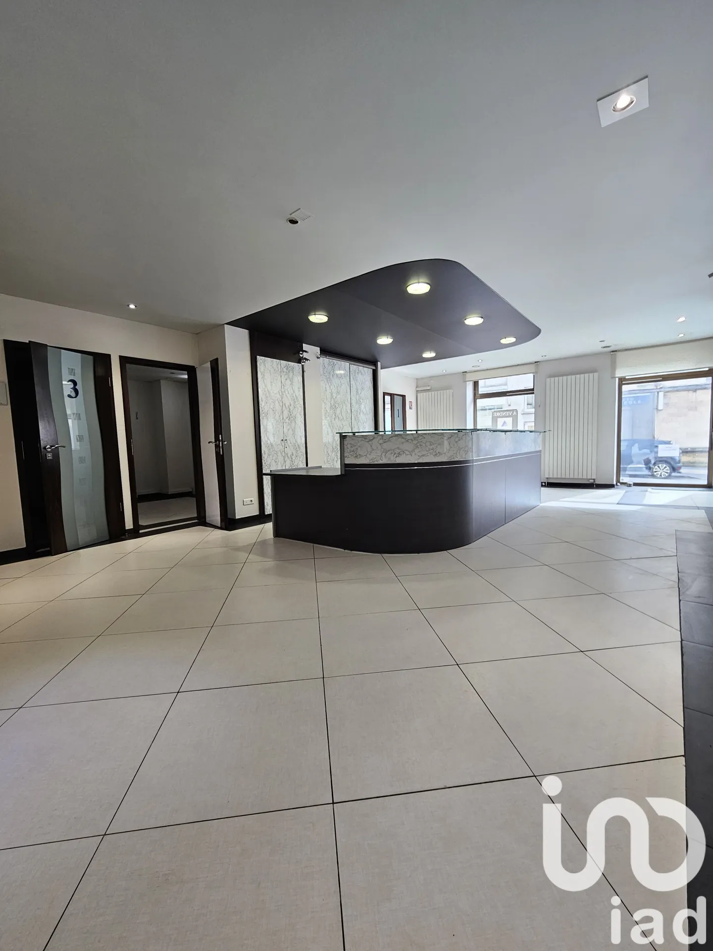 Immeuble 244 m² - Photo 1
