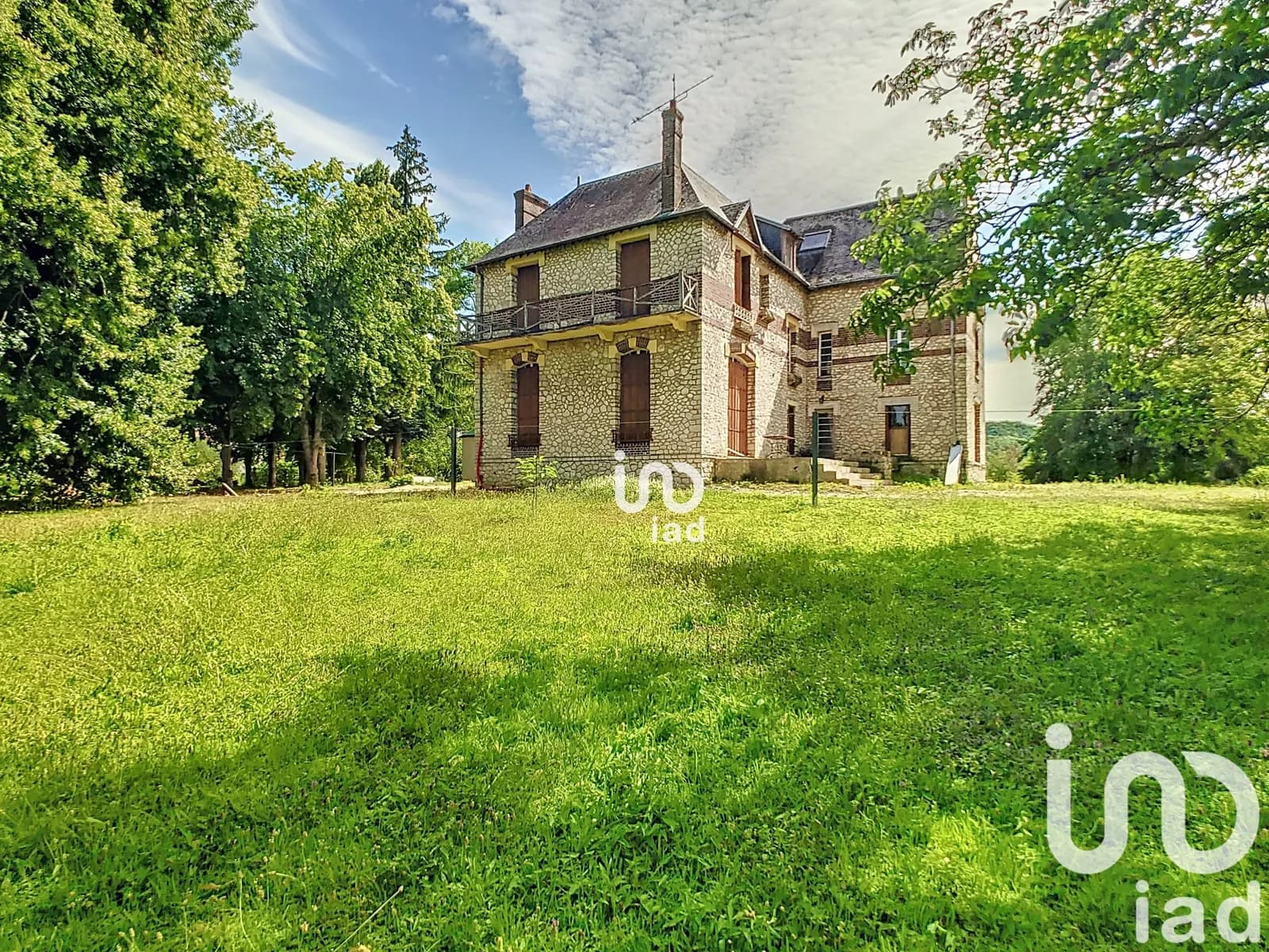 Immeuble 830 m² - Photo 1