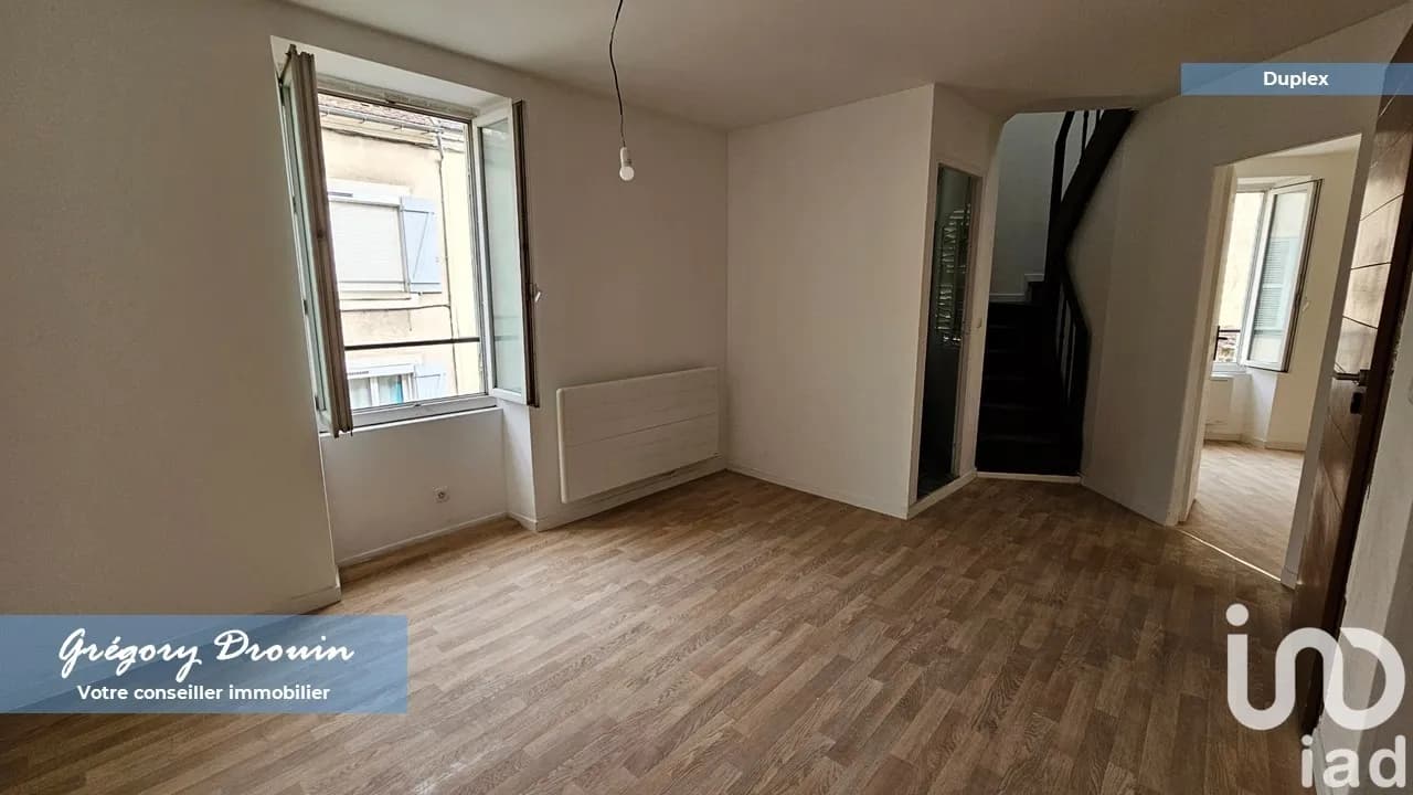 Immeuble 85 m² - Photo 1