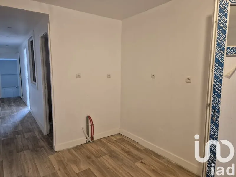Immeuble 105 m² - Photo 1