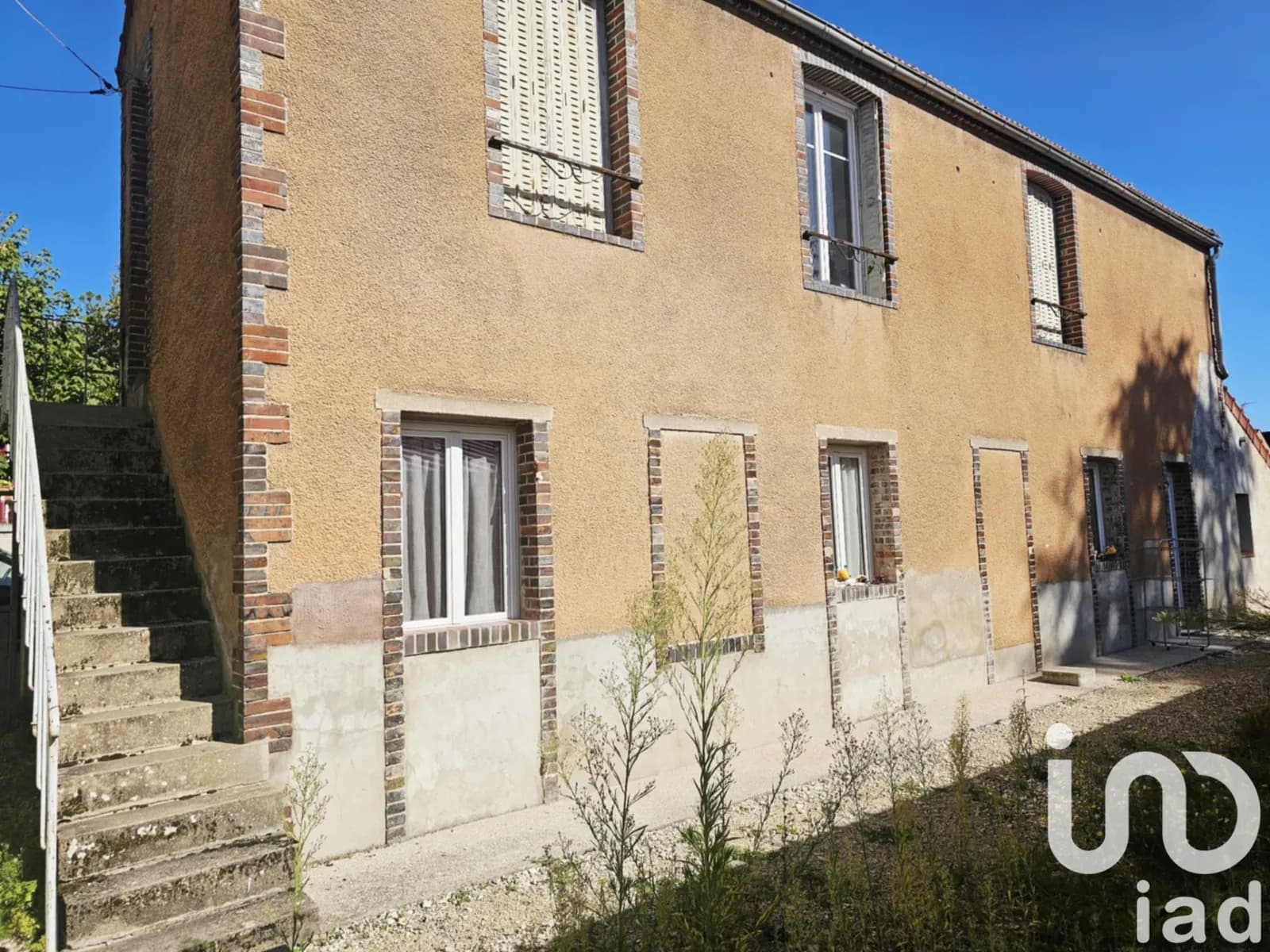 Immeuble 90 m² - Photo 1