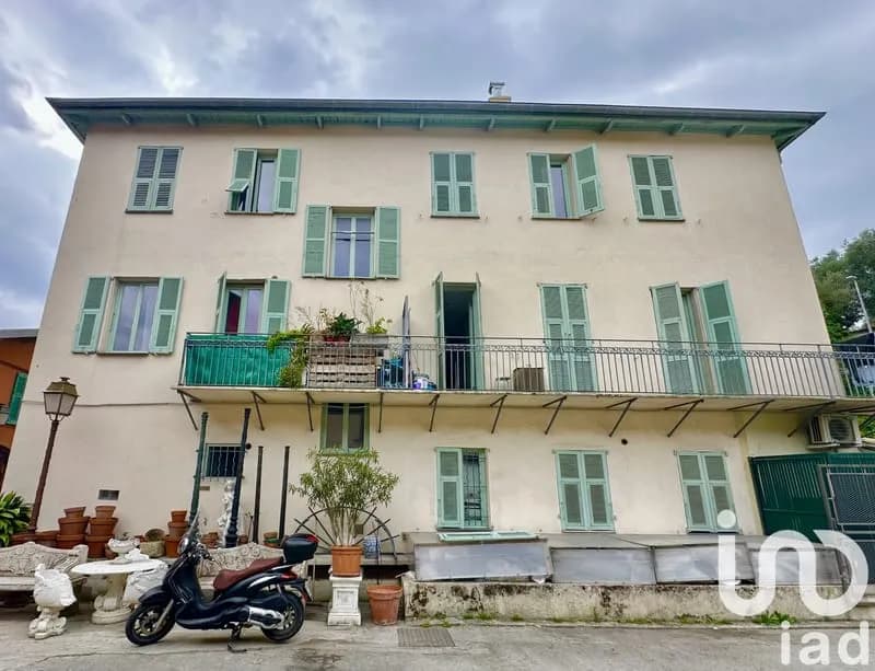 Immeuble 375 m² - Photo 1