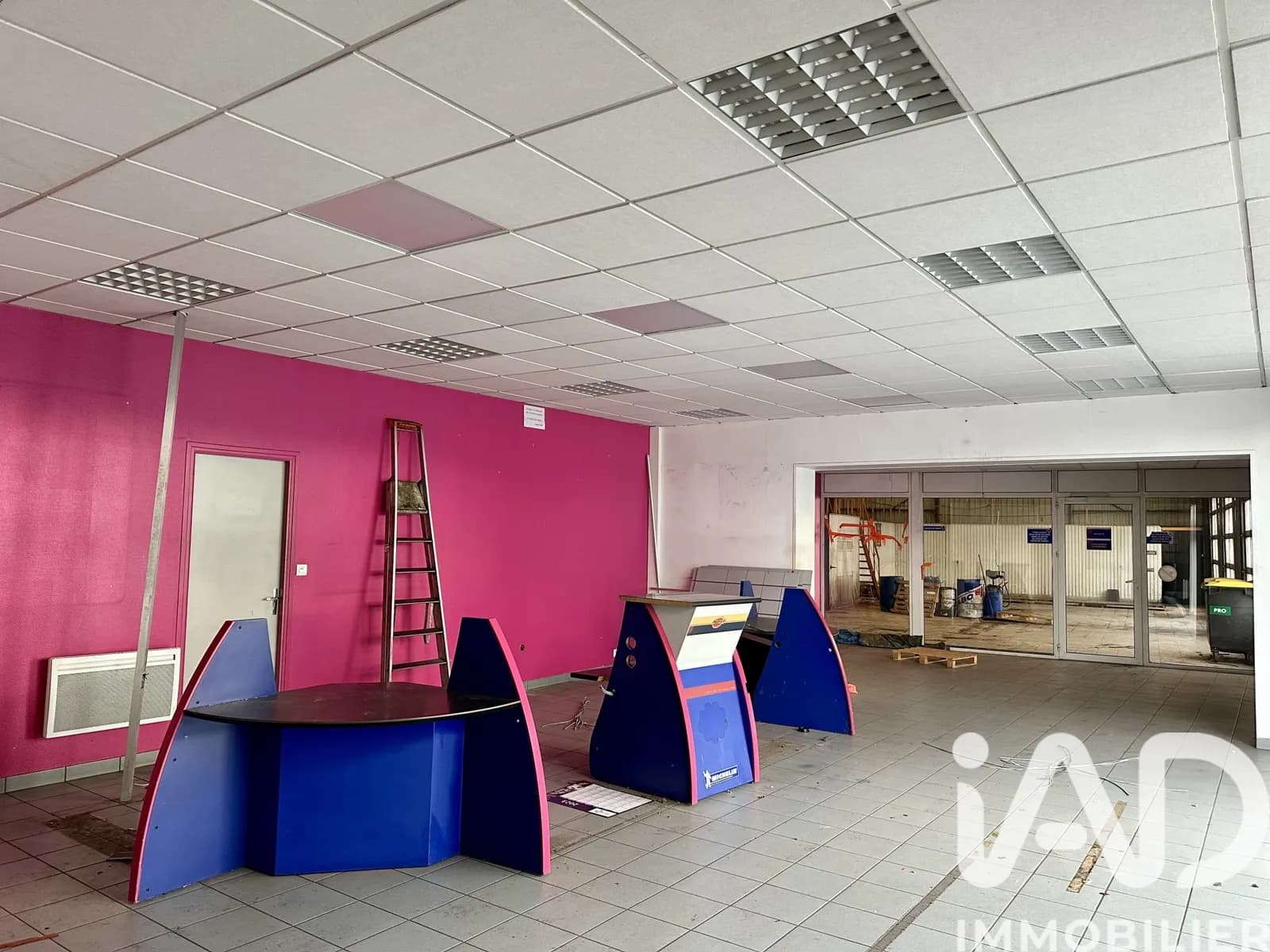 Immeuble 586 m² - Photo 1