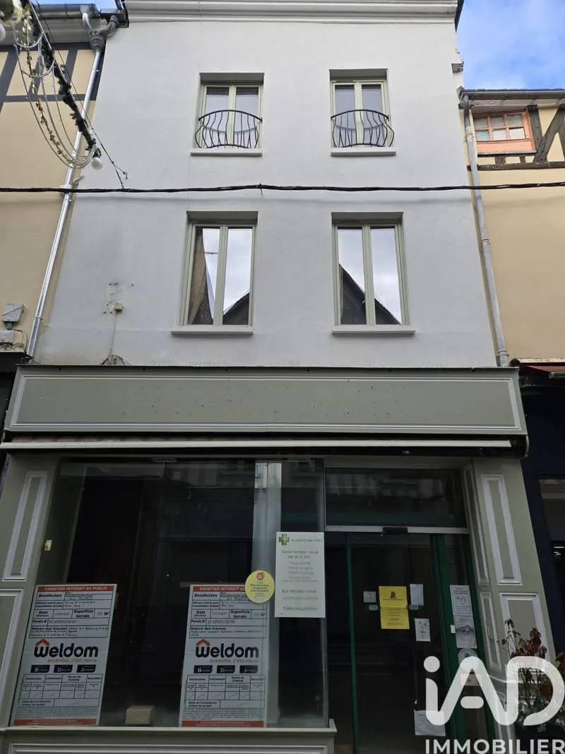 Immeuble de rapport 300 m² - Photo 1