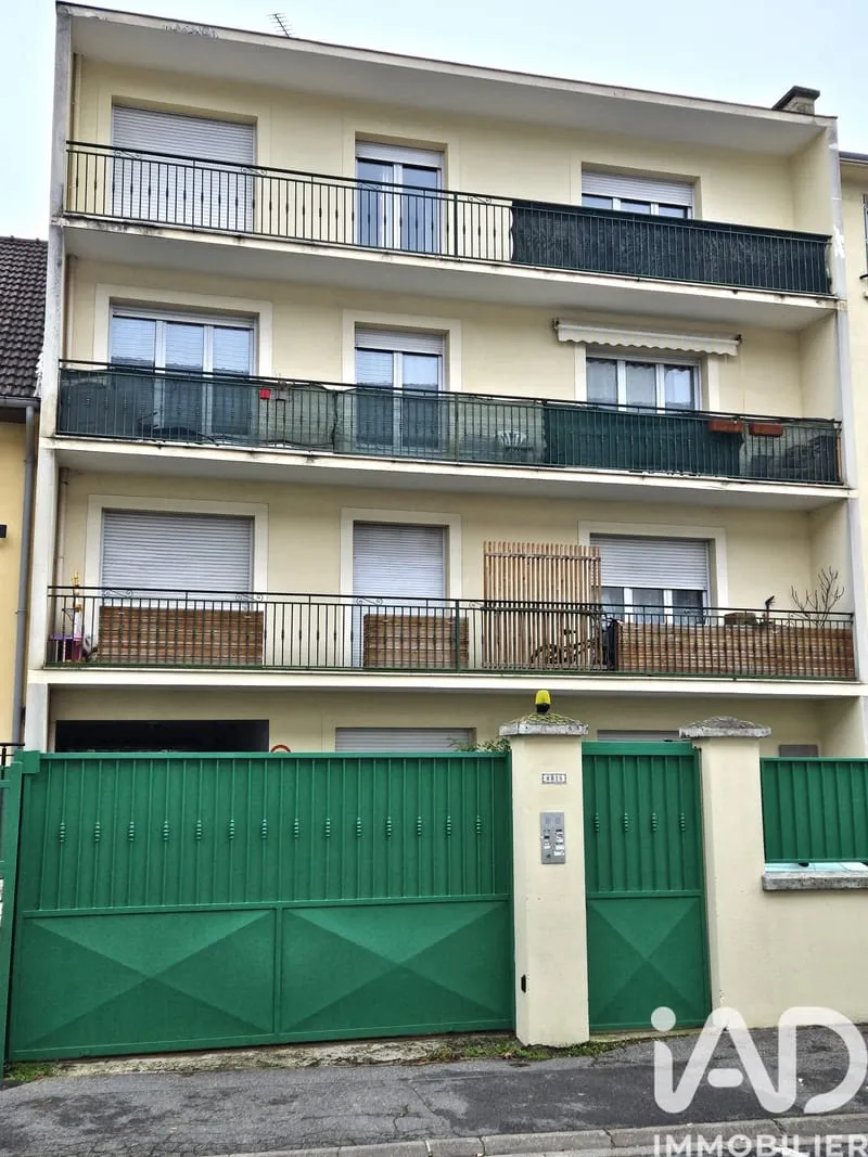 Immeuble 477 m² - Photo 1
