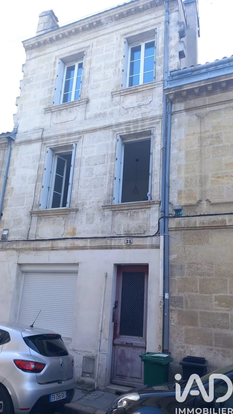 Immeuble 82 m² - Photo 1