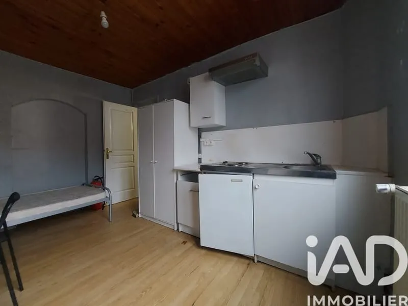 Immeuble 105 m² - Photo 1