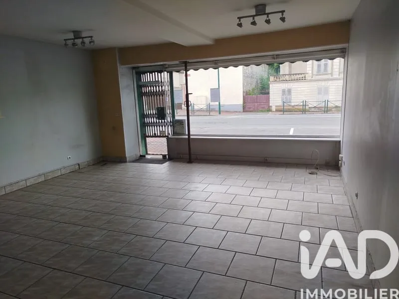 Immeuble 79 m² - Photo 1