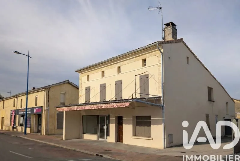 Immeuble 201 m² - Photo 1
